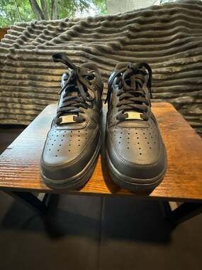 Nike Air Force 1 '07 Low Triple Black Leather Sneakers
